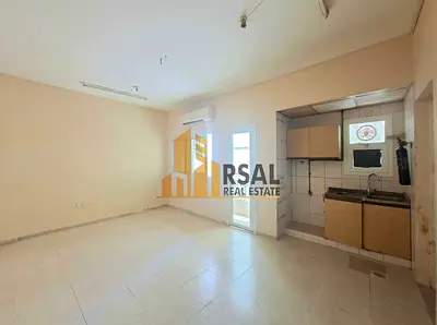 Studio Flat With Balcony Family Bulding Near Suchool