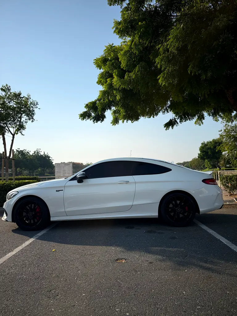 Mercedes-Benz C-Class 2017 — photo 1 of 5