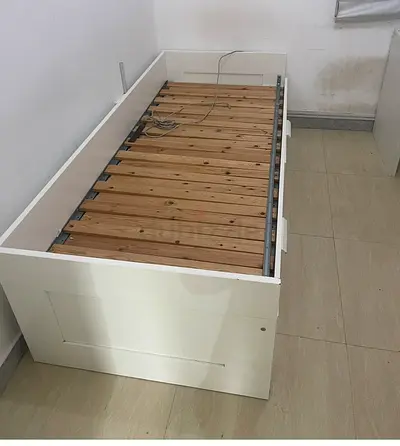Bed with drawers storage