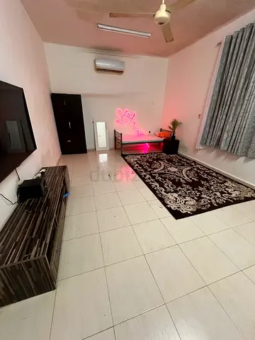 Room Available for Single Working Bechelor