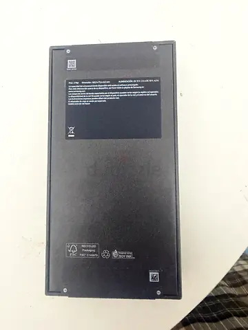 Samsung Galaxy S25 Ultra box (sealed/pack unit )