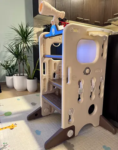 Learning tower
