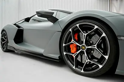 2024 Lamborghini REVUELTO photo 9