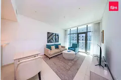 FURNISHED 1 BED I VACANT I BEACH ACCESS