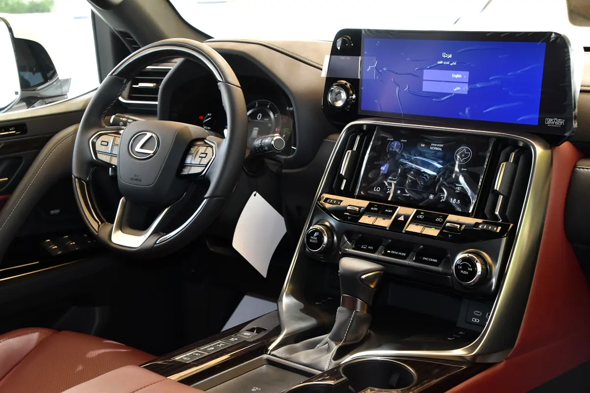 Lexus LX-Series 2023