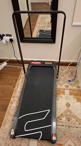 Foldable Electric Treadmill – Compact Home Runner, Used