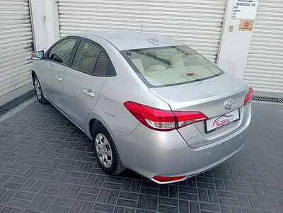 2021 Toyota YARIS 照片 2