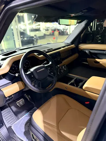 2025 LAND Rover DEFENDER — миниатюра 9