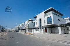 Luxurious Four bedrooms/spacious and luxurios living with contemporary design