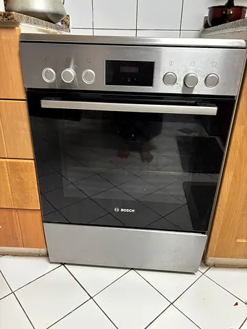 Bosch Built-in Electric Oven - Stainless Steel, Good Working Condition