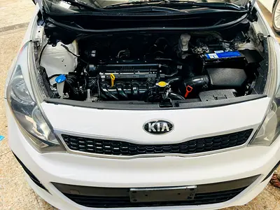2016 KIA RIO 照片 9
