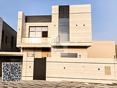 5-bedroom villa, registration included