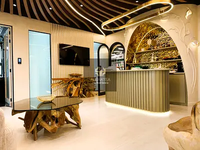 Fully Furnished | High Floor | Luxurious office