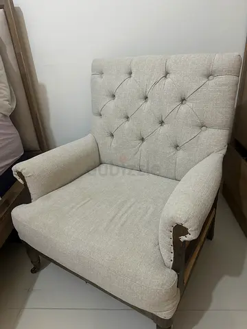 Arm chair