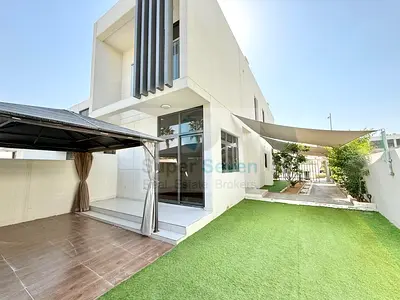3 Beds+ Maids Room| closed kitchen | with garden