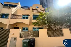 Three Bedroom | Three Storey | Vacant Now