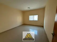 Excellent location | Excellent price | Vibrant area | Close to all amenities | Regular maintenance i