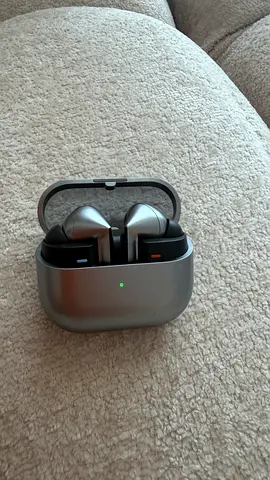 Samsung Galaxy Buds3 Pro – Like New