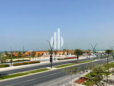 Office| Panoramic View | Premium Retail Space