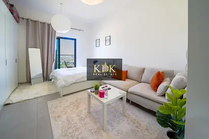 Fully Furnished Studio | Skyline Facing | 12 Cheques