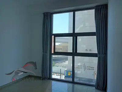 Spacious 1BR Apartment | Vacant Now | Community View