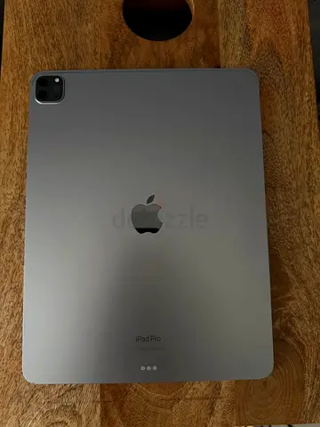 iPad Pro 12.9” (M2 chip) – Space Grey, 512GB