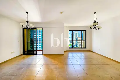 Vacant | Mid Floor | Balcony | Marina View