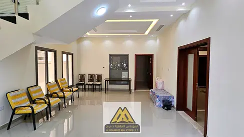رصة رائعة لامتلاك فيلا سكنية في منطقة الياسمين بعجمان، تتميز بموقع هادئ ومساحة مناسبة للعائلات، مع وجود مستأجر حالي بعائد إيجاري سنوي