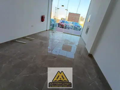 محل تجاري بمساحة ممتازة للإيجار السنوي | الجرف الصناعية 3 عجمان موقع استثماري استراتيجي صالح لكافة الأنشطة التجارية والصناعية  تسهيلات سداد وتأمي