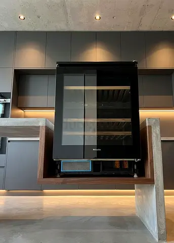 Miele Premium Black Wine Cooler with Dual Temperature Zones – 40 Bottle Capacity