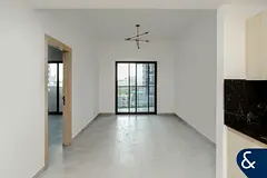 Vacant Now | Spacious 1Bed |Prime Location