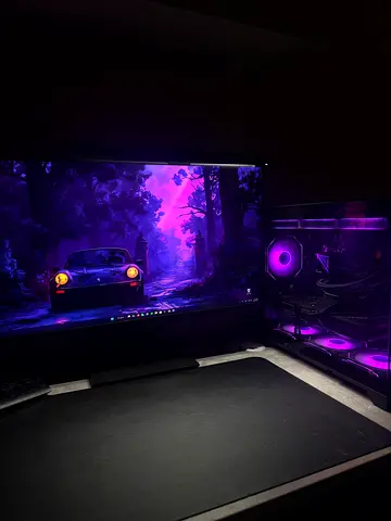 Gaming PC and 28 4K 144hz Gaming Monitor