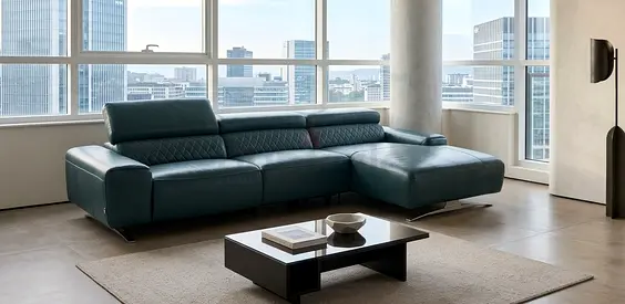 Koala Living Electric Recreener Original Leather Sofa Excellent Condition