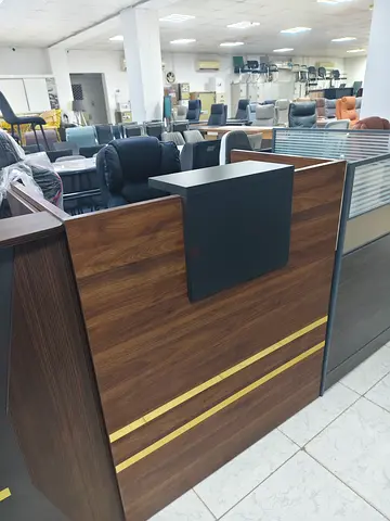 Wooden Reception Counter / Front Desk - Brown Finish New For Sale