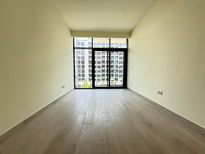 HUGE SIZE STUDIO APARTMENT WITH FITTED KITCHEN AND FLEXIBLE PAYMENT // PRIME LOCATION