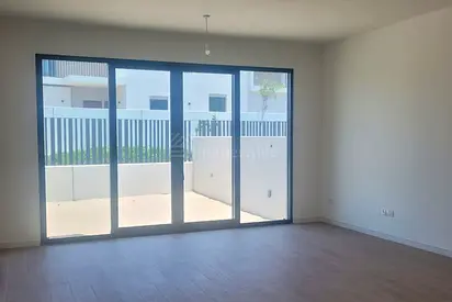 Largest Plot| Vacant| Single Row