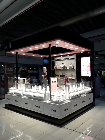 Premium Jewelry Retail Kiosk