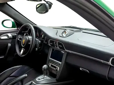 🔥 للبيع 🔥 بورشه 911 توربو (997) موديل 2007 سيارة نظيفة جداً ومعتنى بها بعناية، مع إضافات مميزة واح