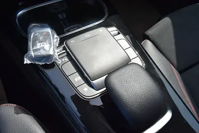 Mercedes-Benz A-Class A 220 4MATIC, миниатюра 9