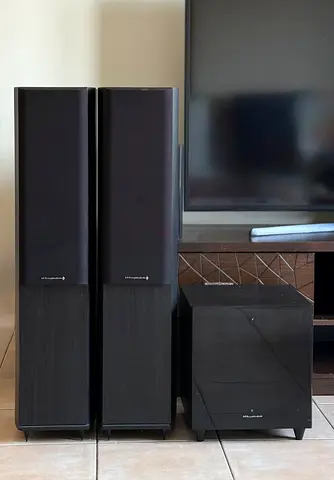Wharfedale Diamond 9.5 Floorstanding Speakers + Diamond 10 MX-SUB Subwoofer