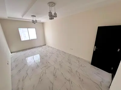 الحميديه-3 حمامات صالة كبيرة ومريحة تكييف وتبريد مركزي تشطيبات سوبر لوكس شقة على الروف