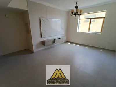 شقة غرفة وصالة أول ساكن بأفخم الأبراج بلكونة وإطلالة مميزة باركن مجاني جيم ومسبح مجاني موقع راقٍ قريب من الخدمات