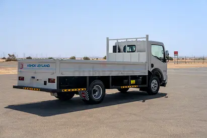 ASHOK LEYLAND-3 Ton pickup