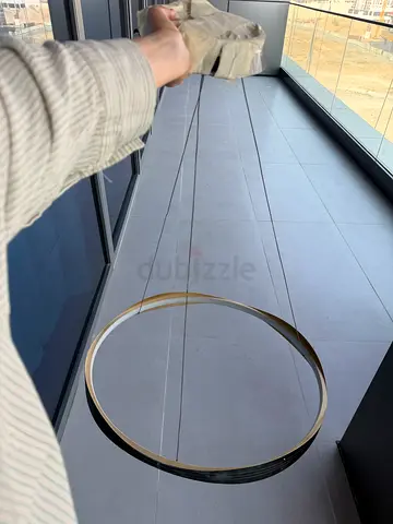 Modern Gold LED Ring Pendant Light – New