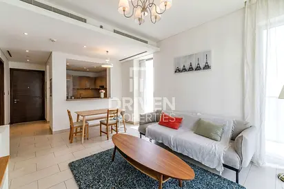 Fully Furnished Apt | Vacant | Keys In Hand