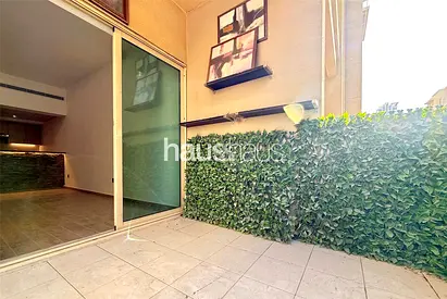 Vacant | Ground Floor | Terrace Space | Upgraded