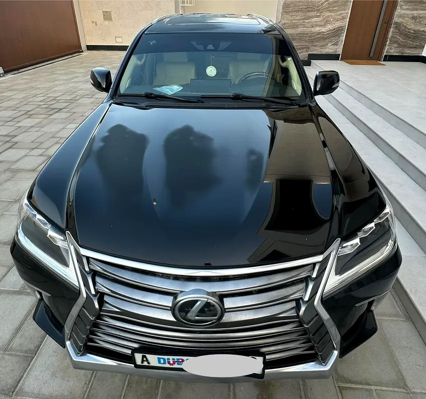 Lexus LX-Series 2016 — photo 1 of 11