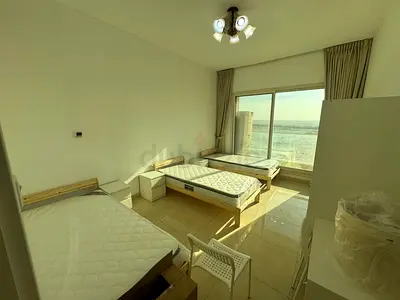 Luxurious bed space for monthly rent