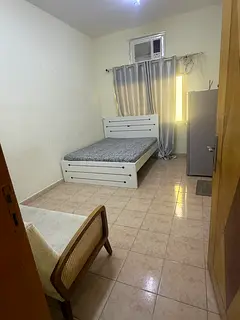 Studio for rent 2700 with furnish Deira