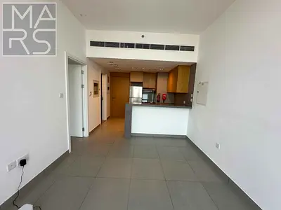 One bedroom with kitchen appliances available for rent